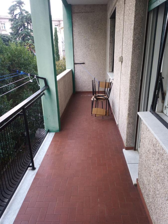 热那亚Dolce Notte, Near San Martino Hospital住宿加早餐旅馆 外观 照片
